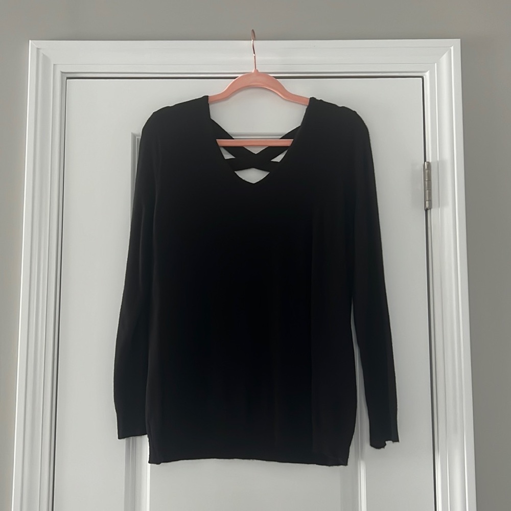 Love Ellie Women’s Sweater (L)